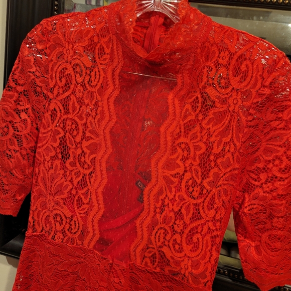 NEW Express Sexy Red Lace Sheath Dress - Size 6 - Picture 6 of 12